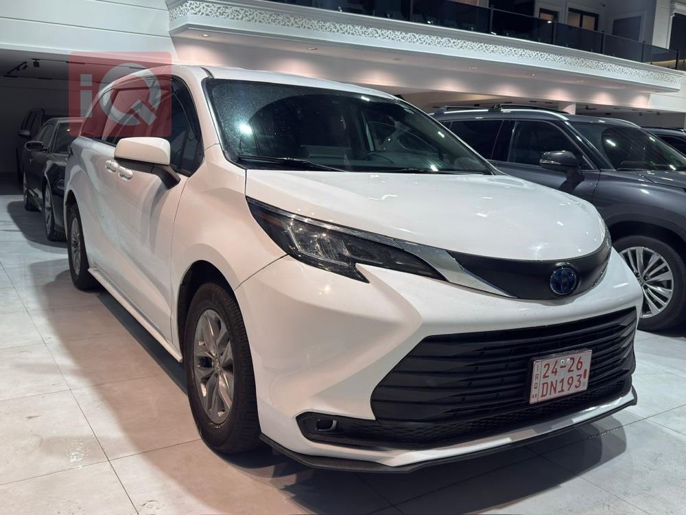 تويوتا سيينا